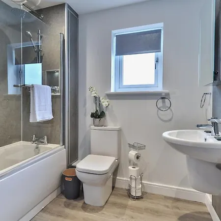Finest Retreats - 11 Belle House Filey