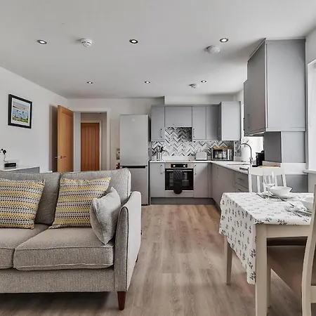 Finest Retreats - 11 Belle House